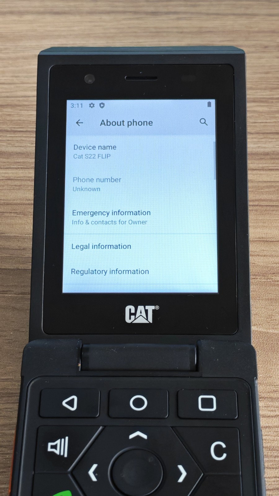 CAT S22 Flip Unlocked 2GB RAM 16GB 2.8″ Touchscreen Durable Android Smartphone