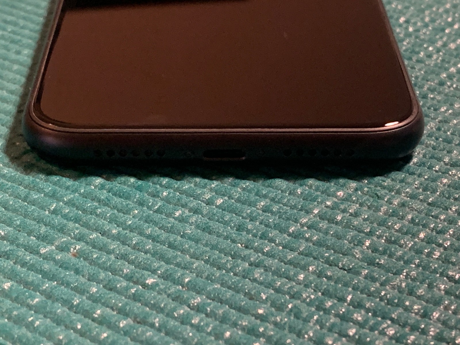 Apple iPhone XR 64GB Black (Unlocked) A1984