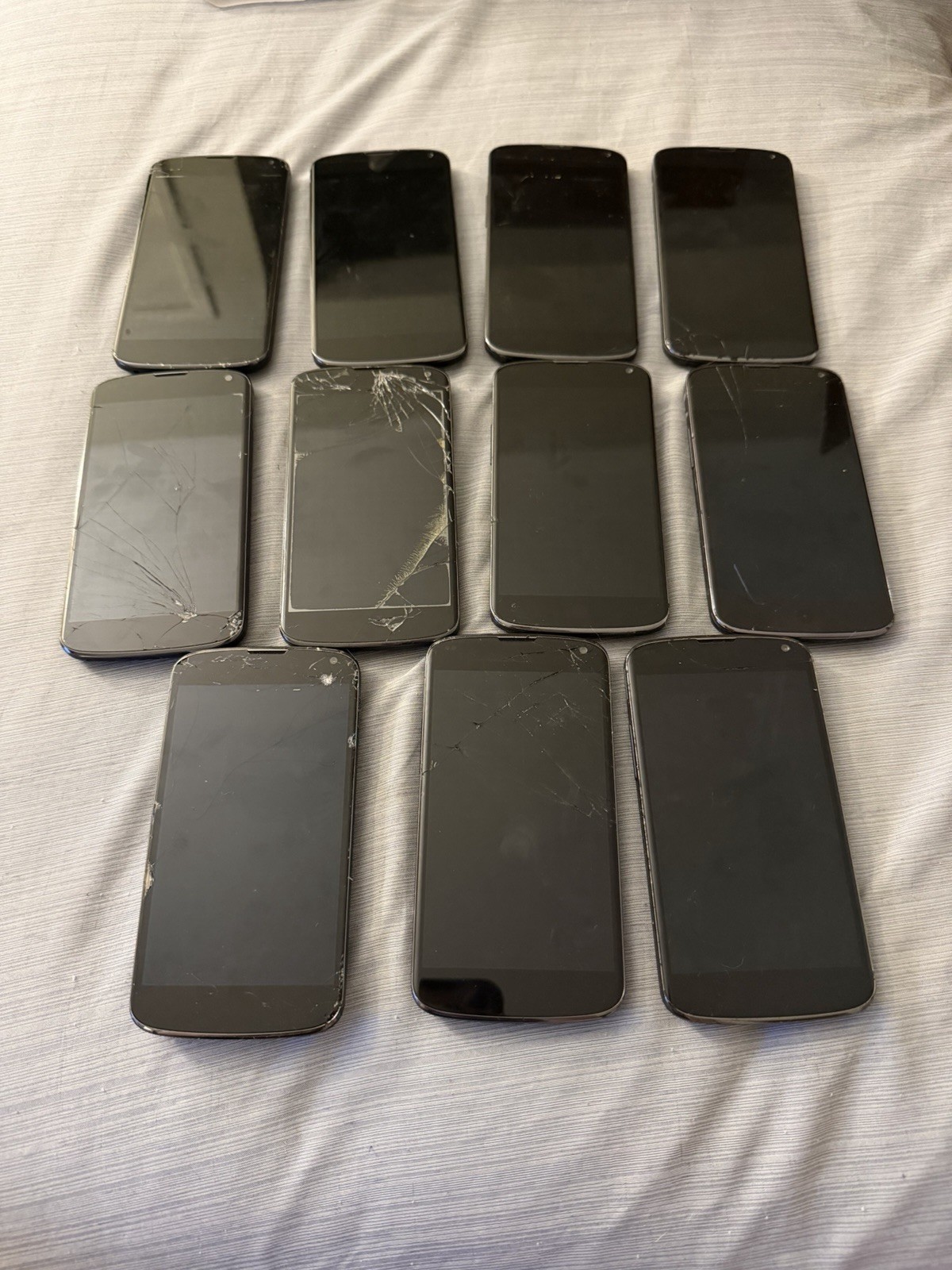 Google Nexus 4 E960 – 8 GB – Black (11 Phone Lot) READ FULL LISTING – AS-IS (#A)