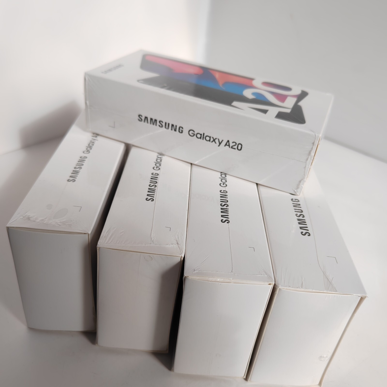 Samsung Galaxy A20 SM-A205 6.4″ 13MP 32GB Dual SIM Android 11 SmartPhone