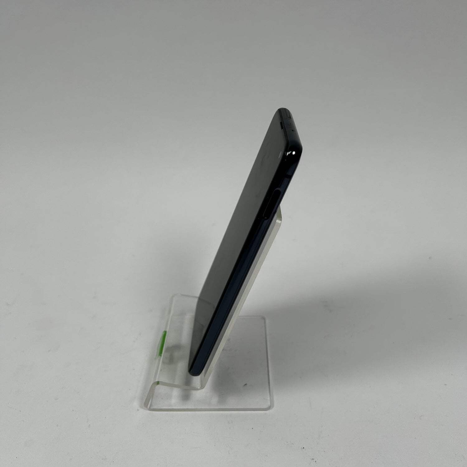 Unlocked Samsung Galaxy S10e 4GB RAM 128GB SM-G970U Blue