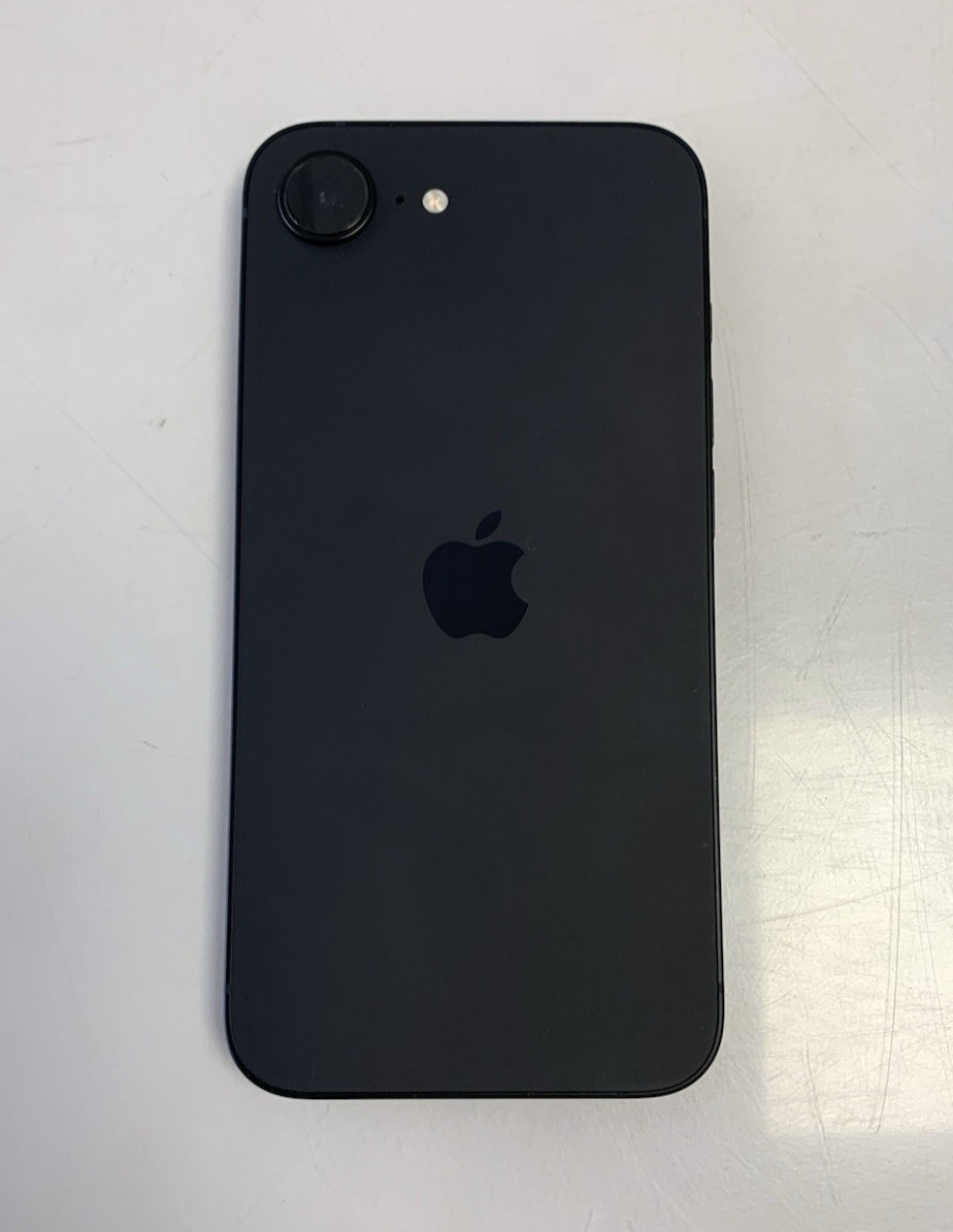 Apple iPhone 16e 128GB- A3212 – (Unlocked) – Black – 100% Batt – GREAT