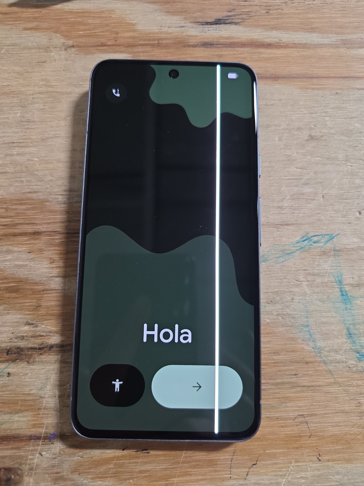 Google Pixel 8 – 128 GB – Hazel (Unlocked) Line Across Screen.