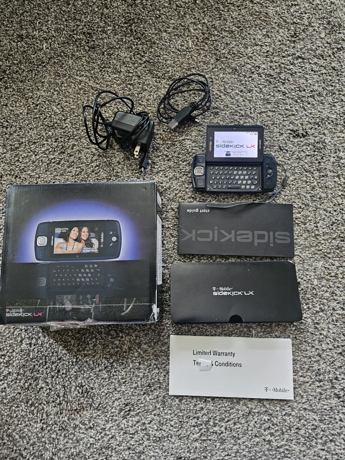 T-Mobile Sidekick 3 LX Works. In Box With All Manuals And Cords