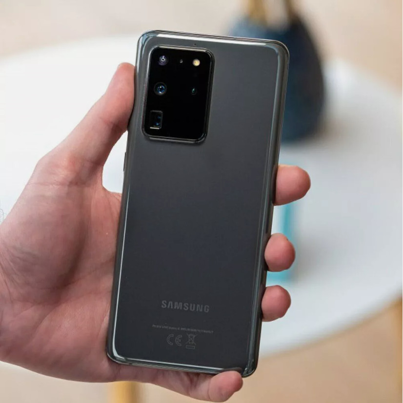 New Sealed Samsung Galaxy S20 Ultra 5G SM-G988U 128GB GSM+CDMA Factory Unlocked