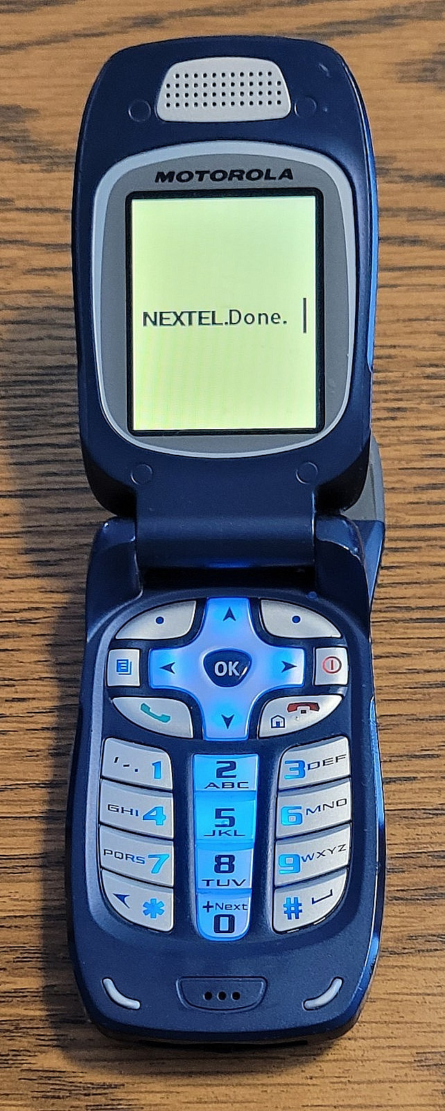 Motorola i760 – Blue and Silver ( Nextel ) Rare iDEN Flip Phone w/ 3 Games