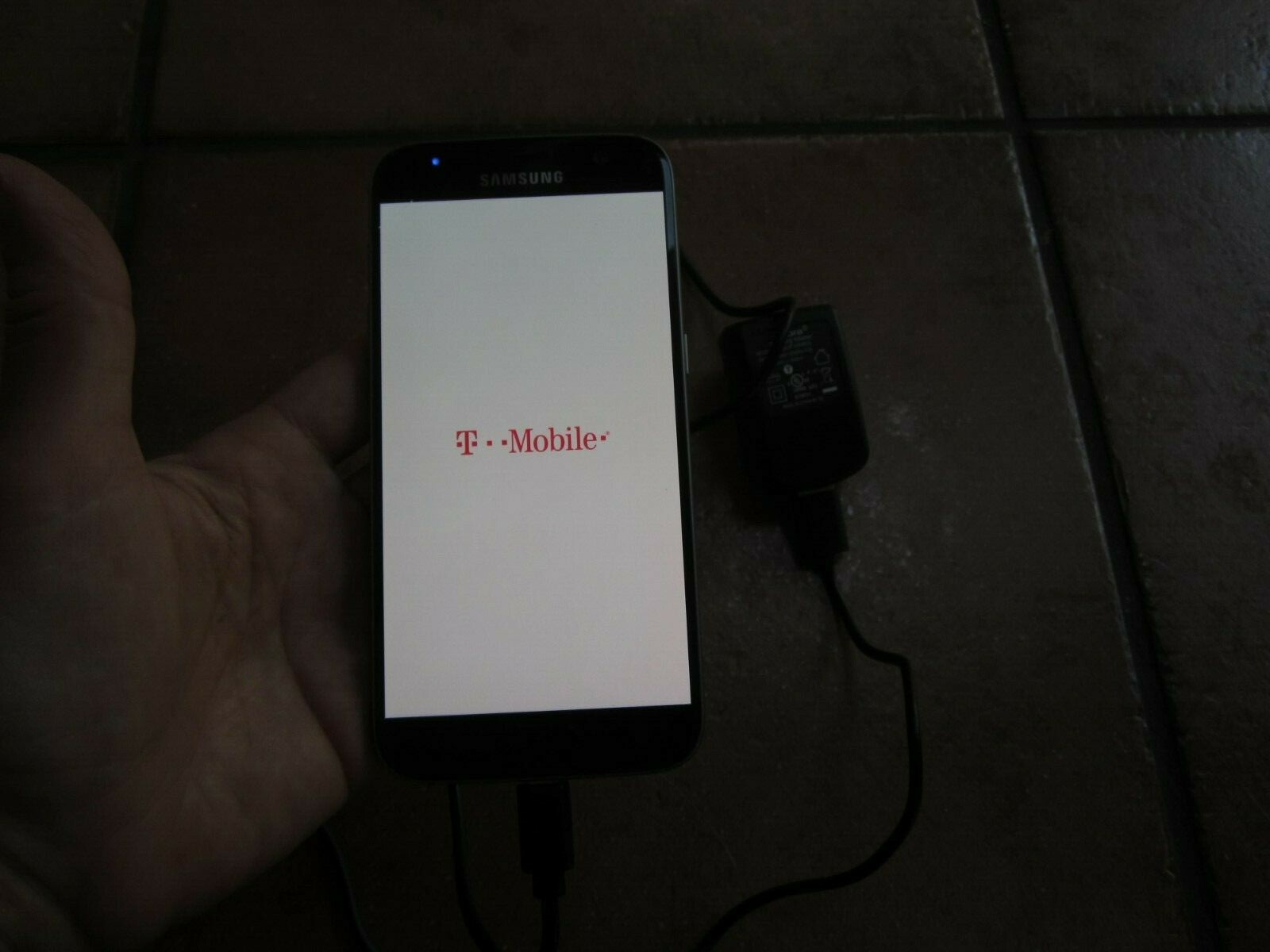T-Mobile Samsung Galaxy S7 SM-G930T 32GB BLACK Cell Phone w/PwrCord – WORKS!
