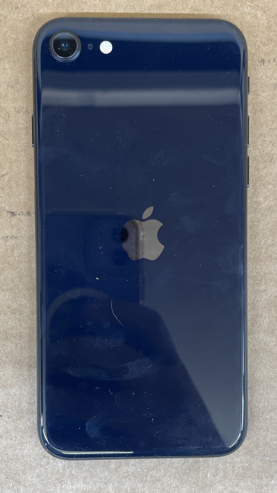 Apple iPhone SE Model A2595 64GB Unlocked (NO SIM RESTRICTIONS) MMX53LL/A