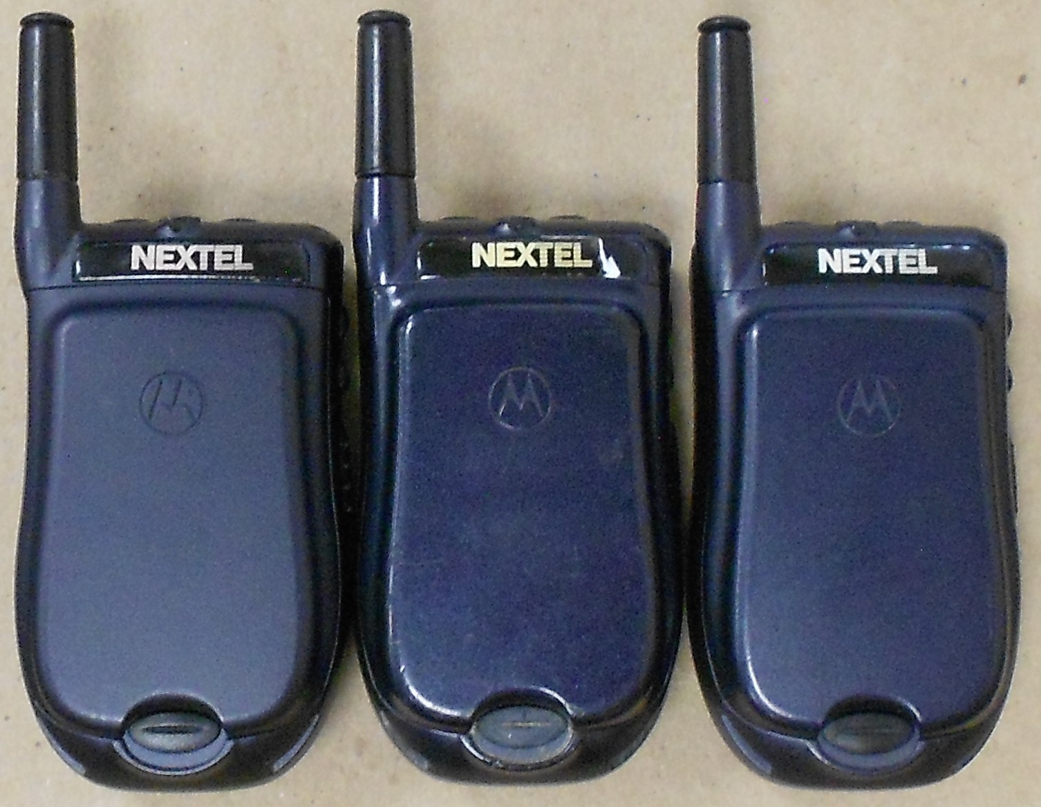 Lot of Three (3) Motorola i90c Flip Phones Untested As/Is 0420-07M