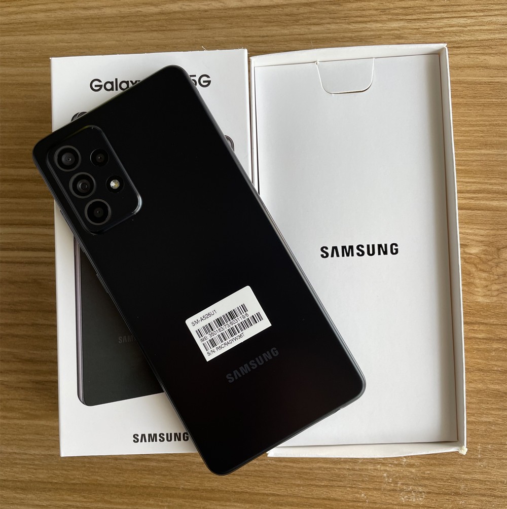 Unlocked Samsung Galaxy A52(5G) SM-A526U 128GB+6GB Black New Sealed Smartphone