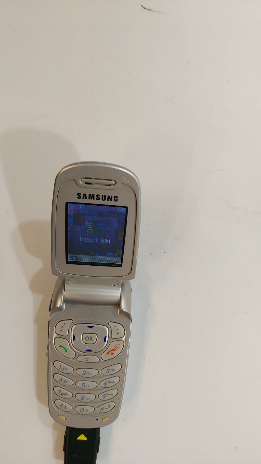 671.Samsung SGH-T209 Very Rare – For Collectors – Unlocked – Batt DEAD