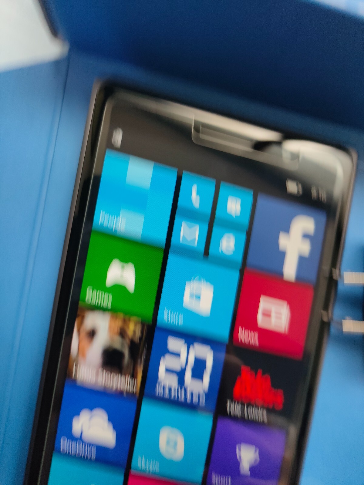 GOOD Nokia Lumia 830 – 16 GB – Black (Unlocked) 4G Microsoft Windows phone
