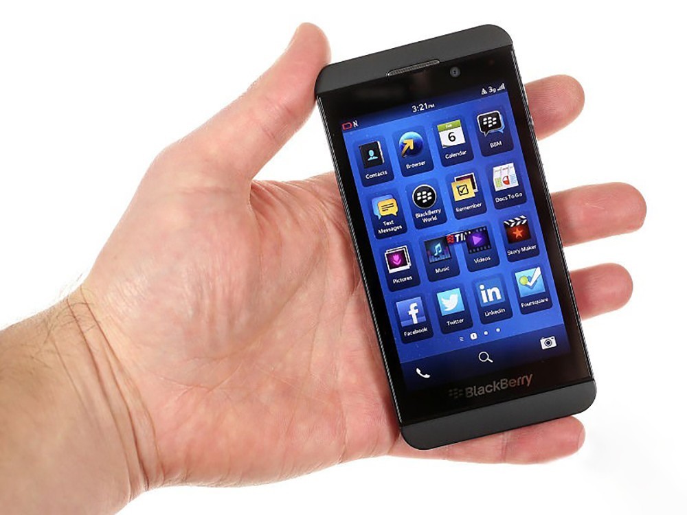 BlackBerry Z10 16GB BlackBerryOS 3G 4G LTE Unlocked Touch Smartphone