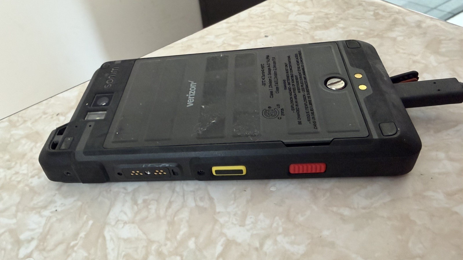 Sonim XP8 XP8800 64GB Black Verizon Unlocked Rugged Smartphone Good