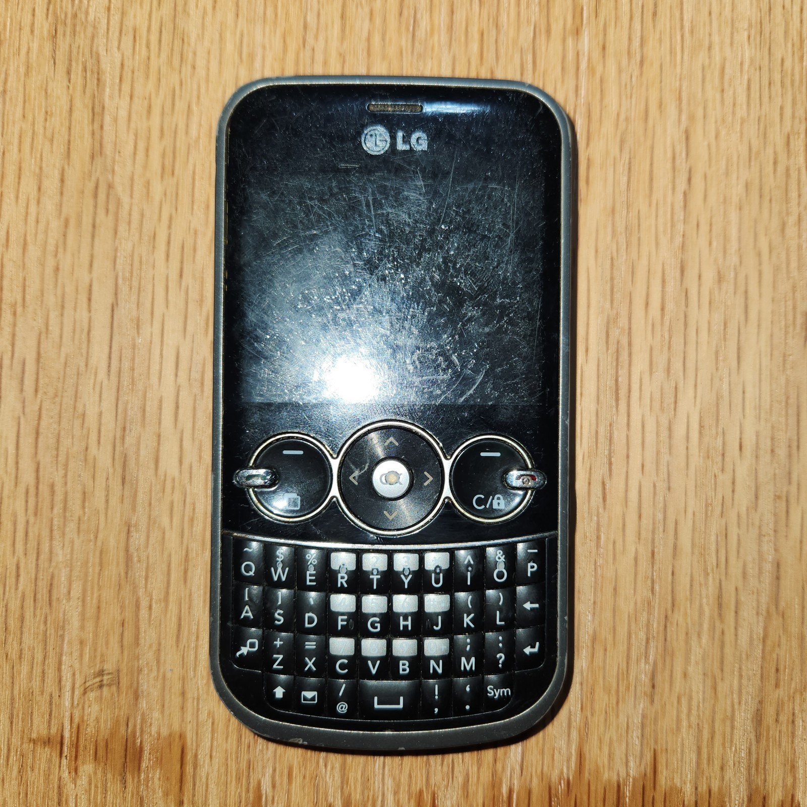 LG 900G TracFone GSM QWERTY Cell Phone *Untested*
