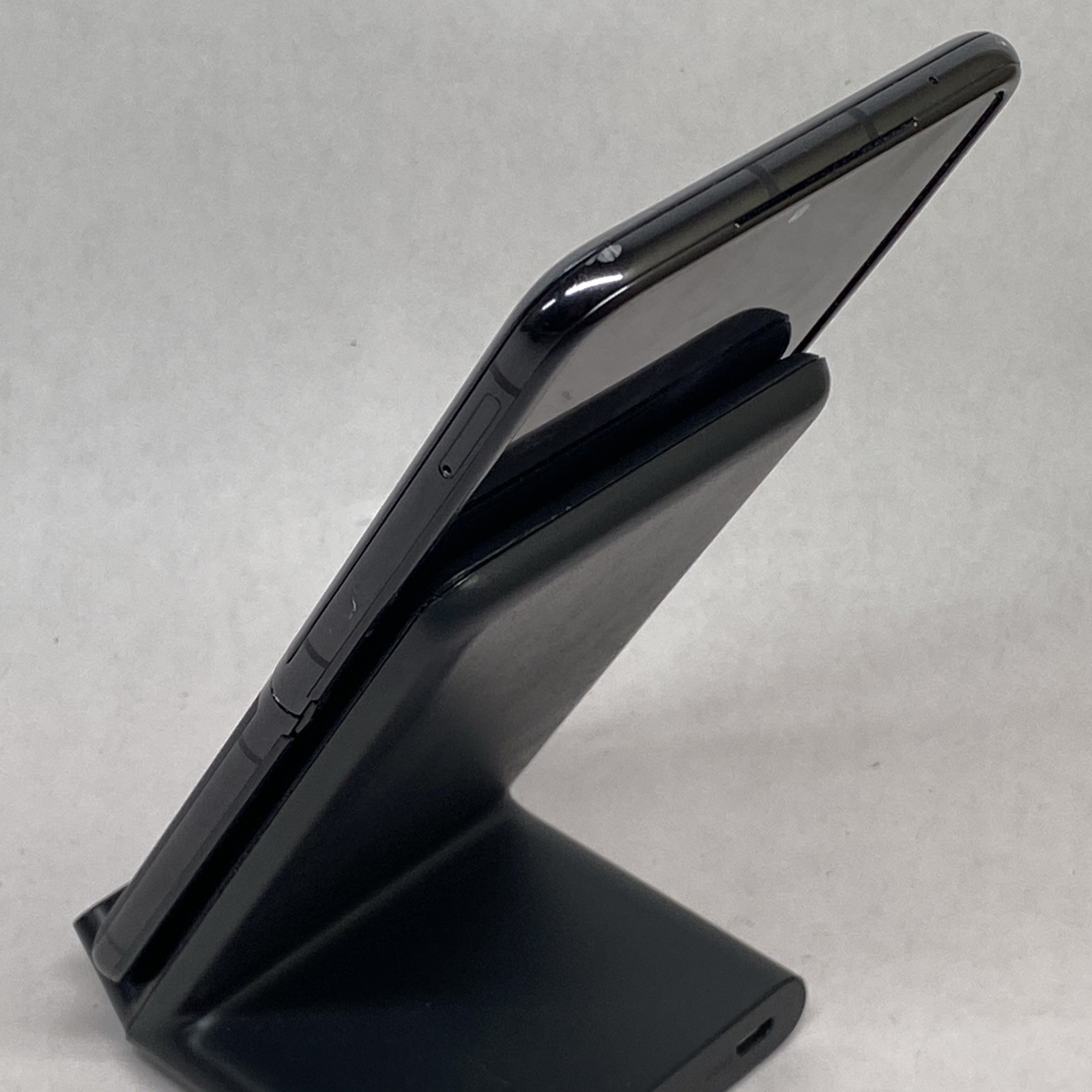 Motorola Razr Plus 2023 256GB Black XT2321-3 READ