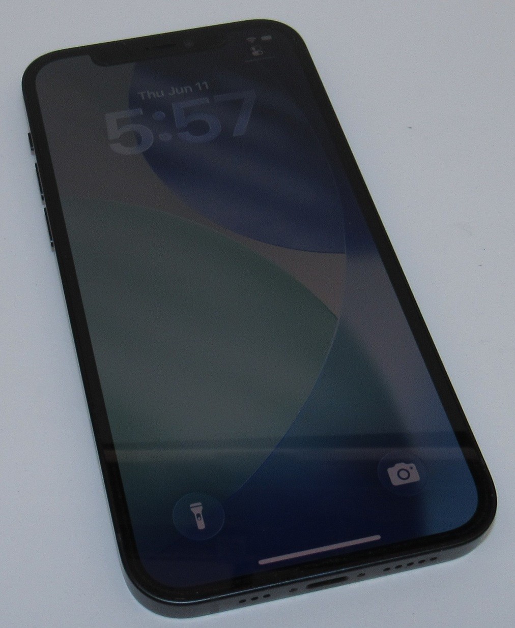 Apple iPhone 12 – 64GB – Black – A2172- UNLOCKED – Battery Health 91%