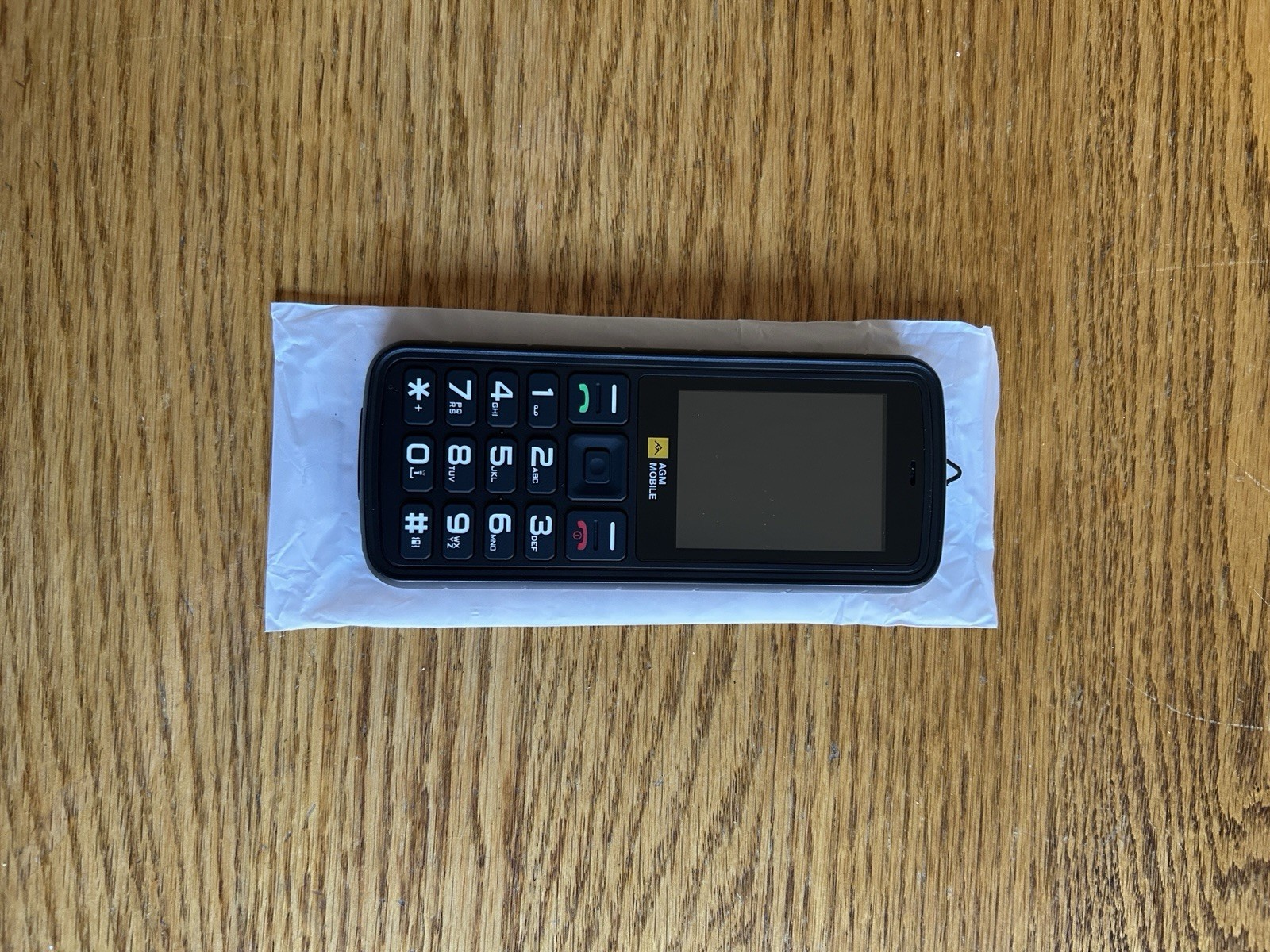 AGM M9 4G Black Bar Phone 2.4in 2MP USB-C 48MB 2G/3G/4G LTE GSM