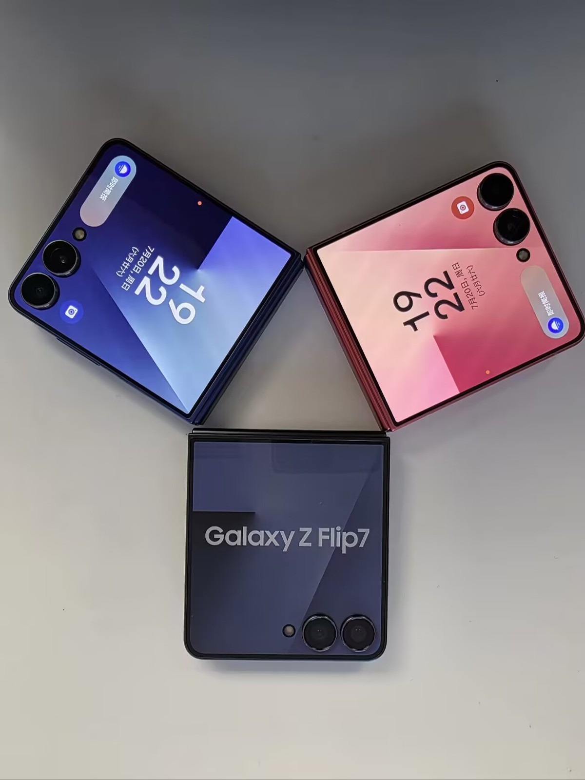 Global Samsung Galaxy Z Flip7 5G 6.9″ 50MP Exynos 2500 4300mAh Android Google