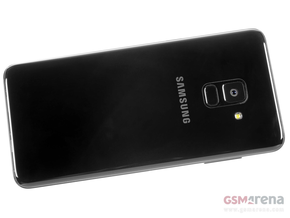 Samsung Galaxy A8 (2018) SM-A530F 32GB+3GB Dual Sim Unlocked Phone VERY GOOD US