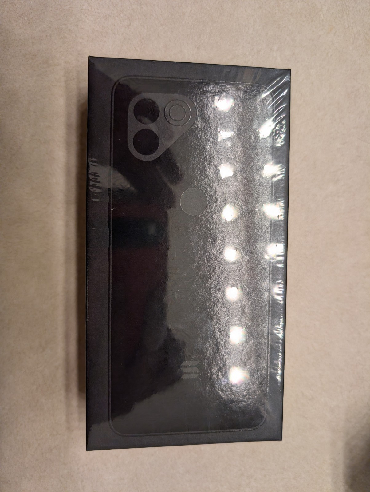 Solana Saga Phone NIB Sealed