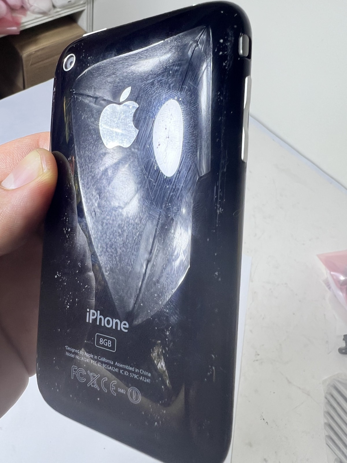 iPhone 3G 8GB Black (AT&T) A1241 (GSM) MB702LL iOS 4.1.0 tested & reset Working!
