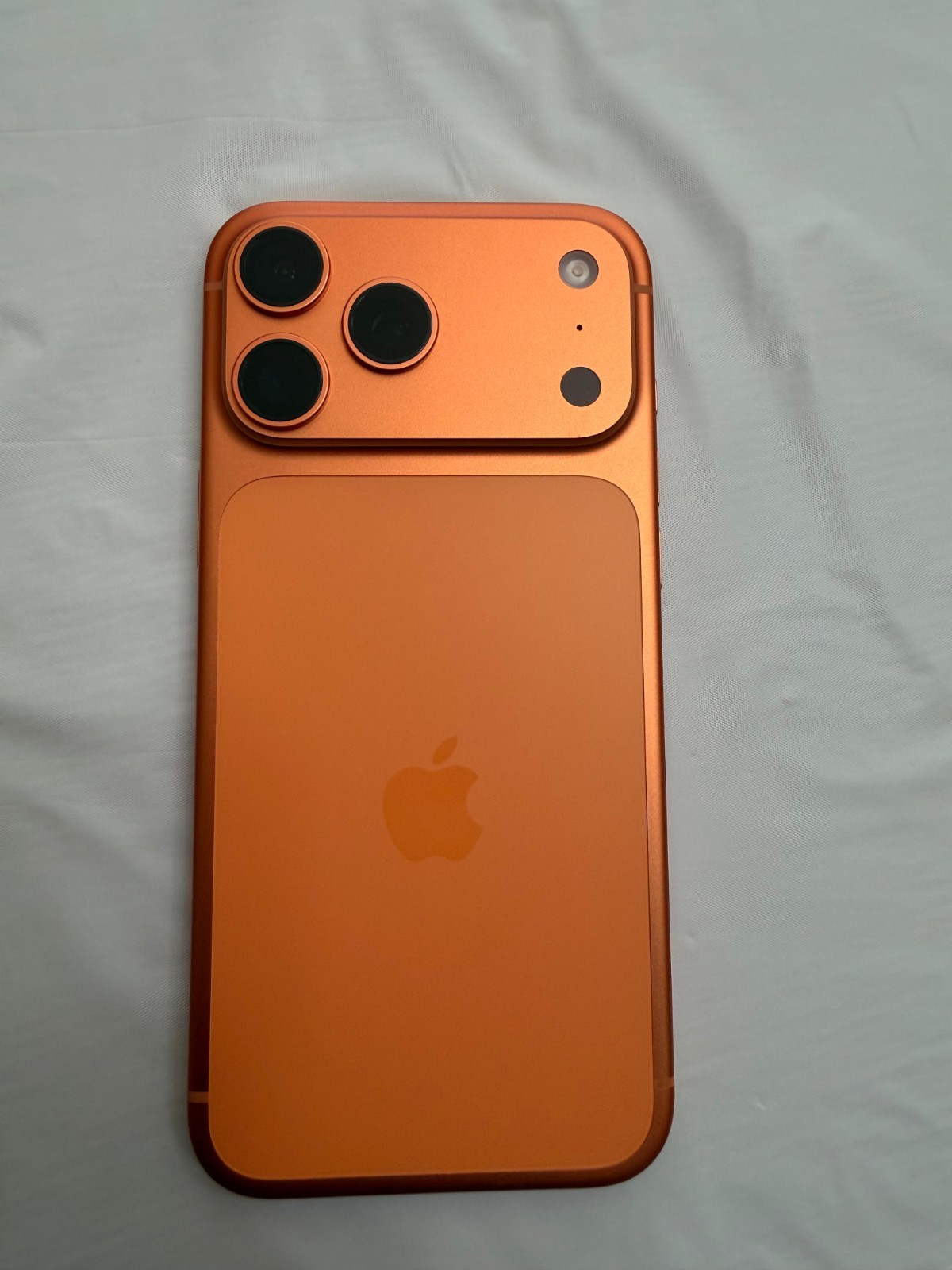 Apple iPhone 17 Pro Max – 1 TB – Cosmic Orange (Unlocked) 100% Battery see desc