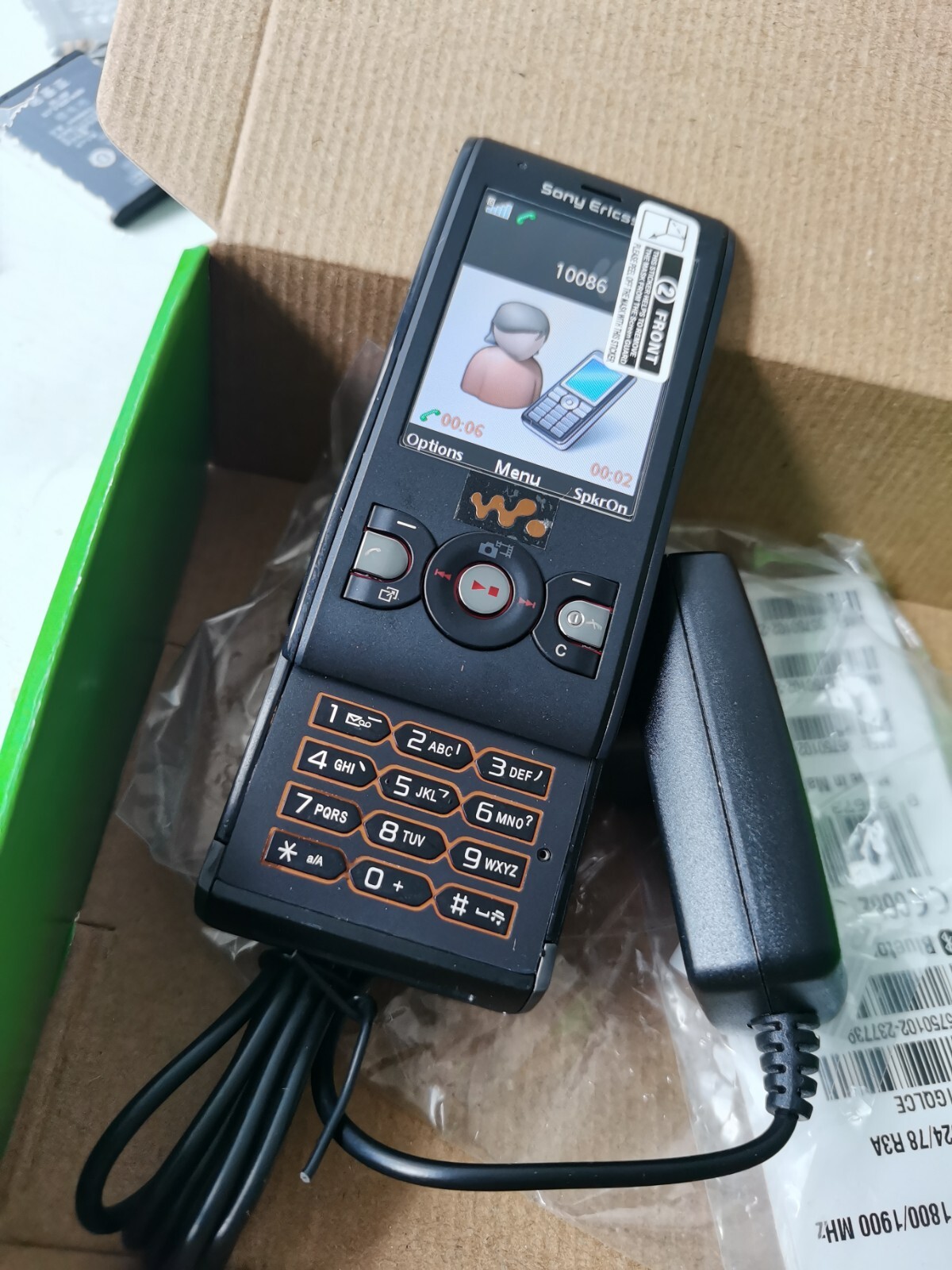 Sony Ericcson Walkman W595 – Black blue white (Unlocked) Cellular Phone