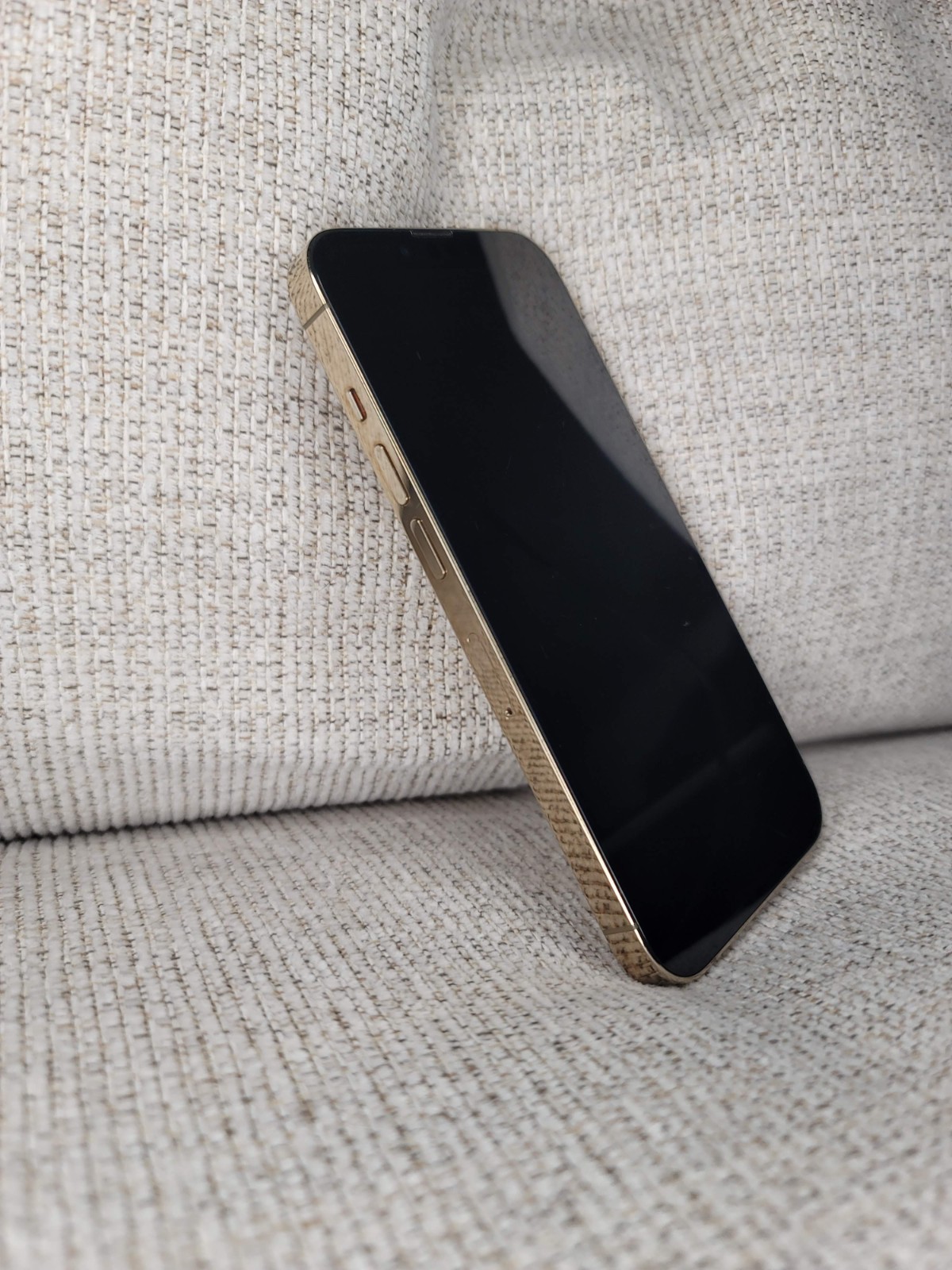 Apple iPhone 13 Pro – 1TB – Gold (Factory Unlocked) Clean IMEI – Read Notes