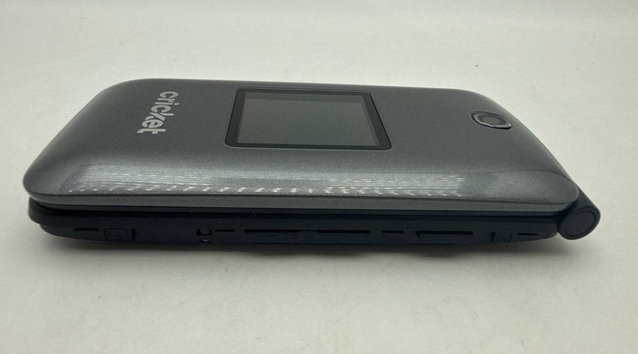 Alcatel Flip 2 4044C Phone Cricket Locked 4G LTE 2.8″ Display 2MP Camera READ