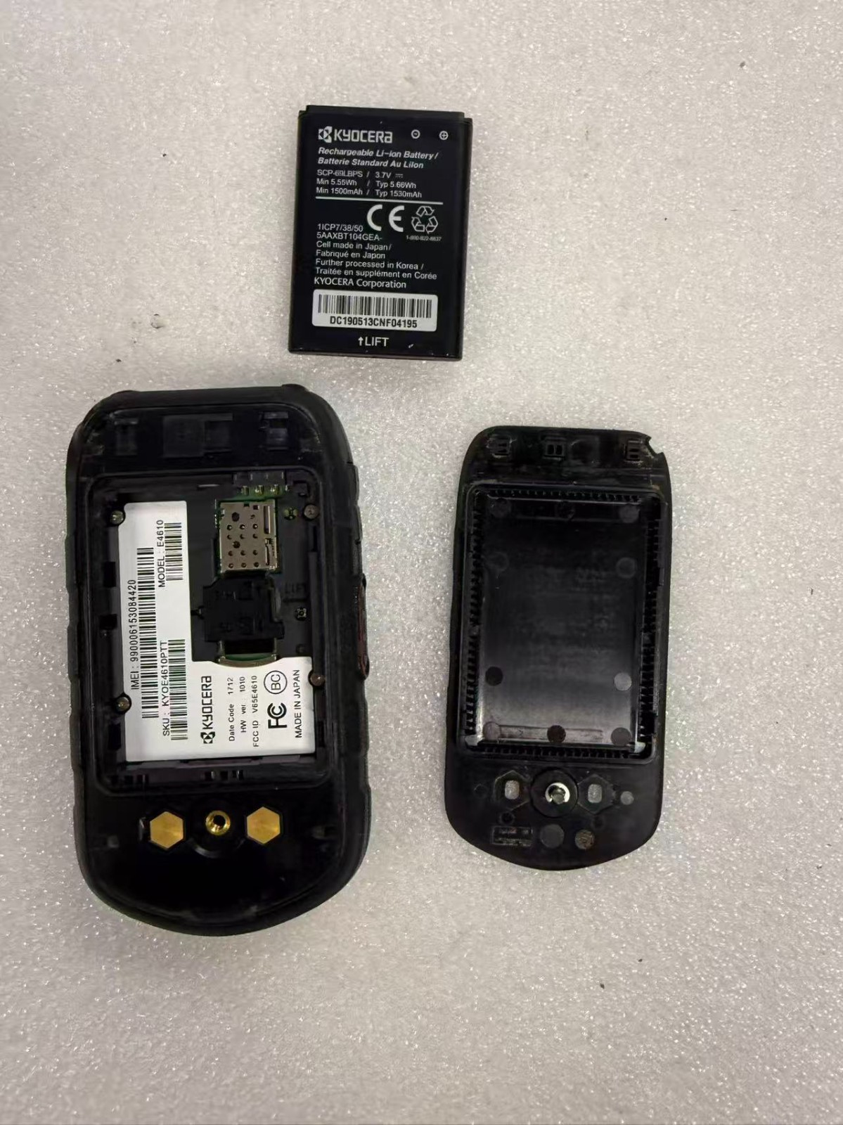 Kyocera DuraXV 4G LTE E4610 16GB Black Verizon RUGGED Flip Phone.