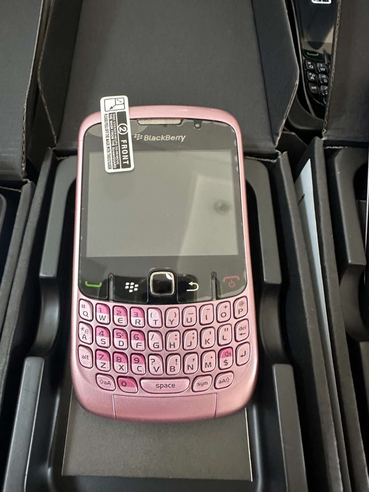 BlackBerry Curve 8520 2G Original Unlocked 2MP Bluetooth Phone 1-year warranty