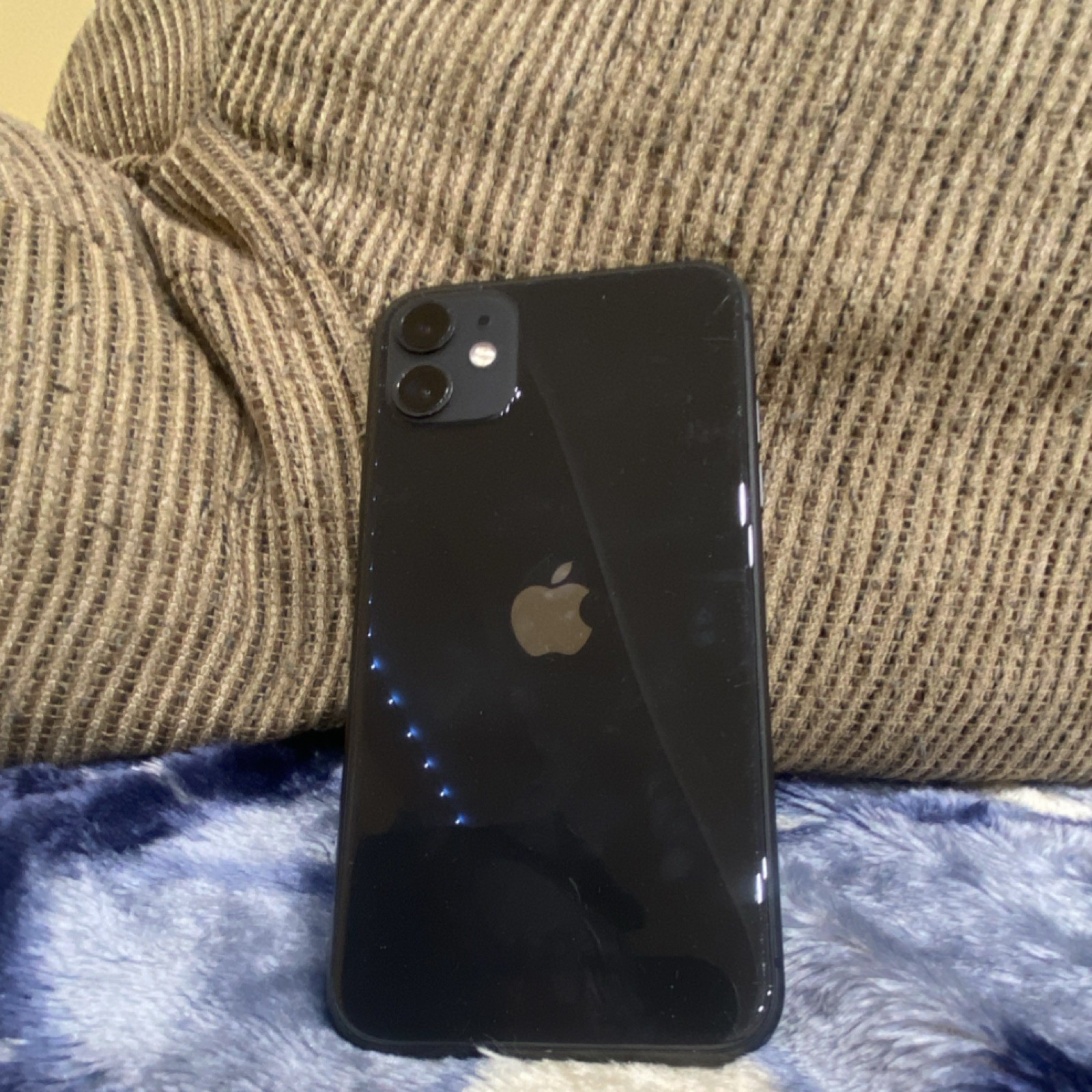 Apple iPhone 11 Black Bar Smartphone 12MP Camera Built-In Memory