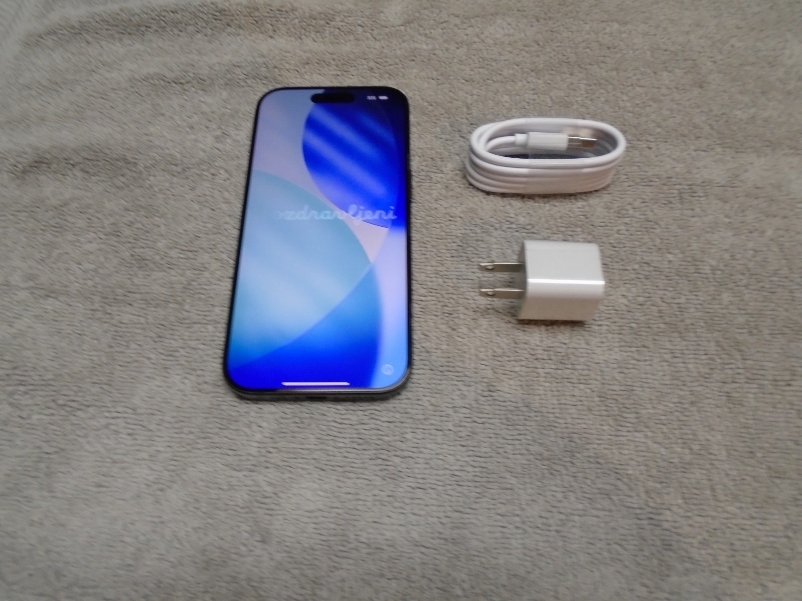 Apple iPhone 16 Pro, 128gb, Black Titanium, Carrier Unlocked, Excellent!!