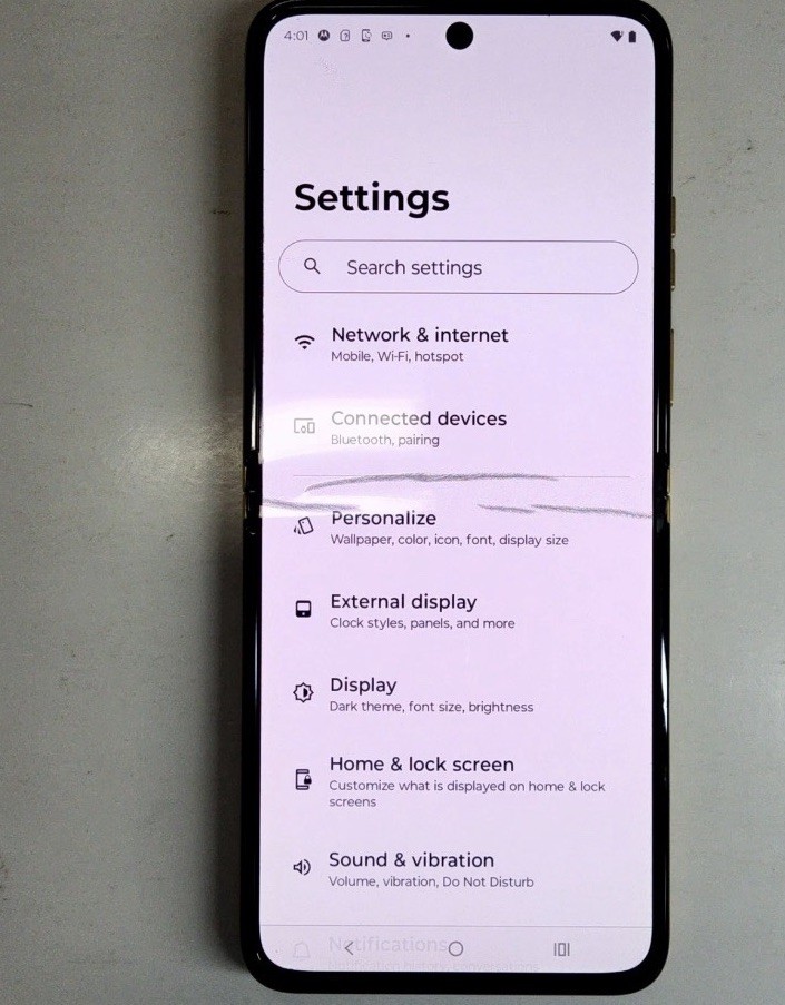Lot of random unlocked phones (CONDITIONS AND CARRIERS VARY READ DESC)