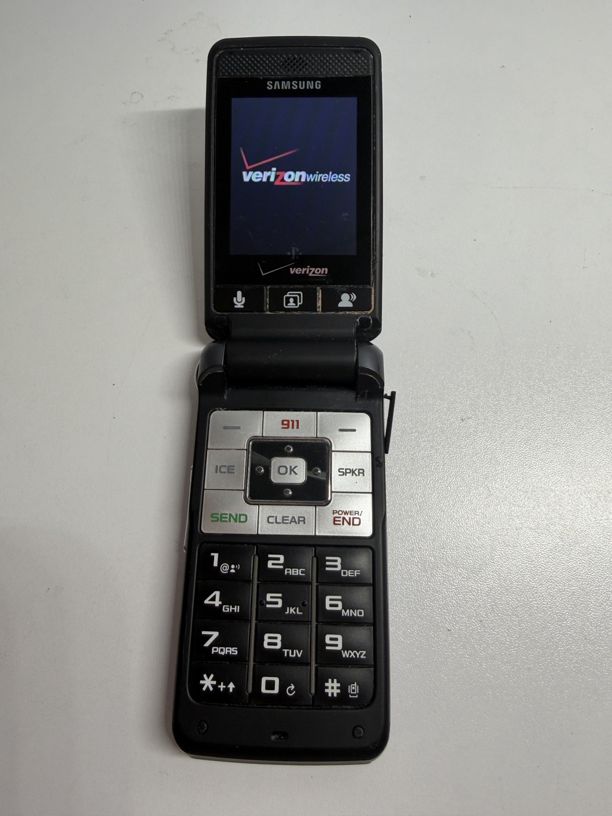 Samsung Haven SCH-U320 – Charcoal Gray ( Verizon ) Flip Phone