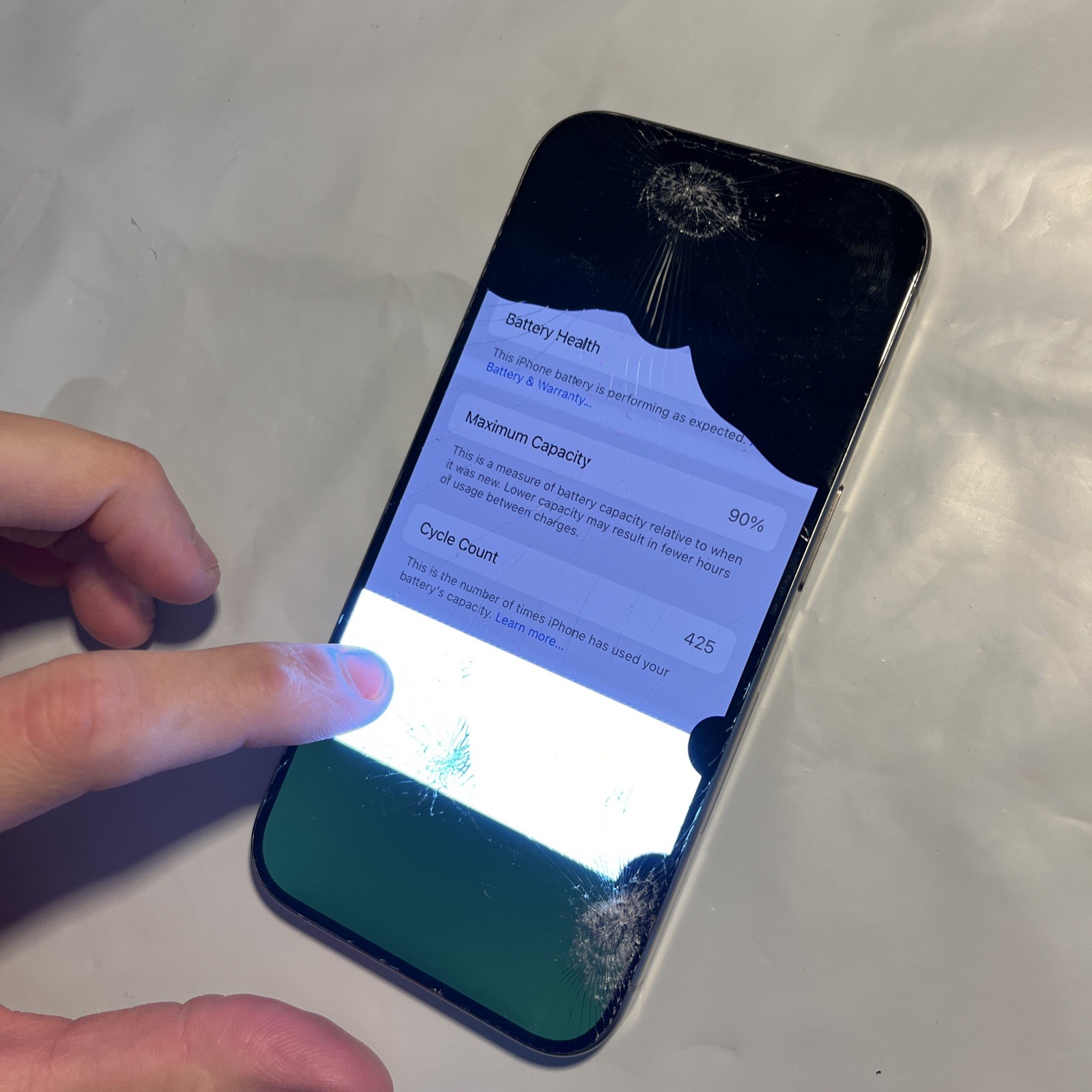Apple iPhone 15 Pro – 256GB (AT&T ONLY) – BAD SCREEN – SOLD AS IS (J93)