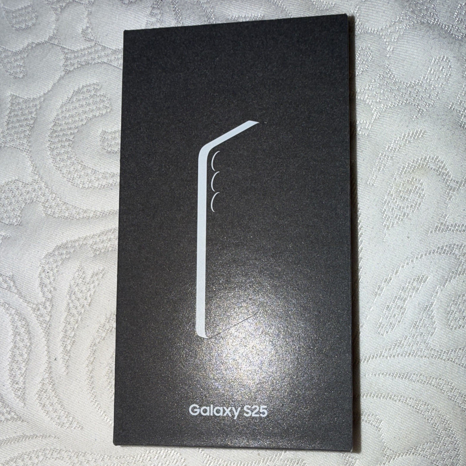 Samsung Galaxy S25 128GB Black Android 50MP Open Box Smartphone in Box