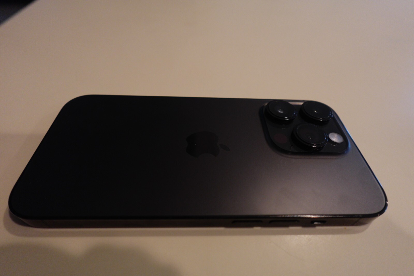 Apple iPhone 14 Pro – 128GB – Space Black (Unlocked)