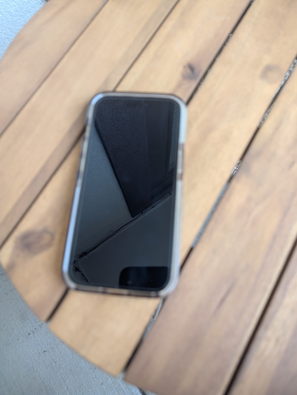 Apple iPhone 15 Black 128GB Wi-Fi Bluetooth iOS Bar Smartphone Used