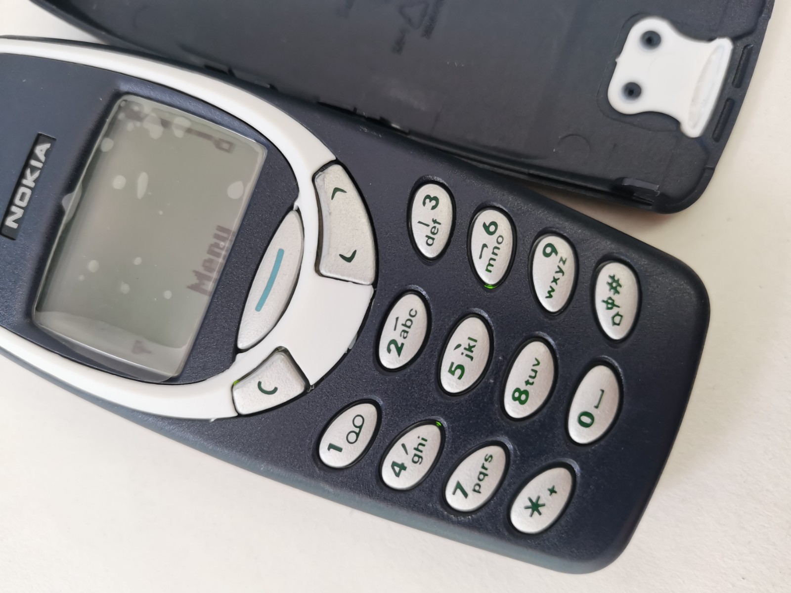 Nokia 3310 Blue Unlocked 2G GSM 900/1800 Good Quality Cellular Phone
