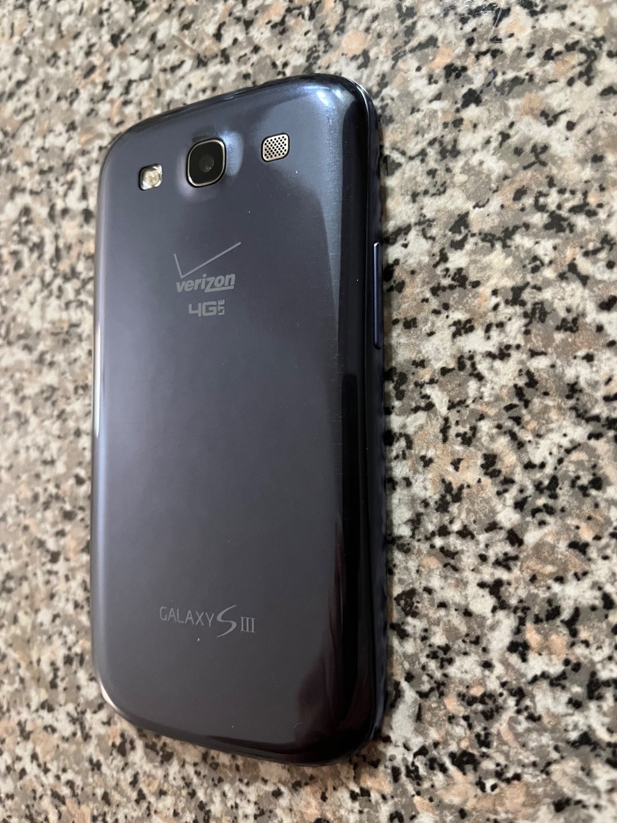Samsung Galaxy S III – 16 GB – Blue (Verizon)