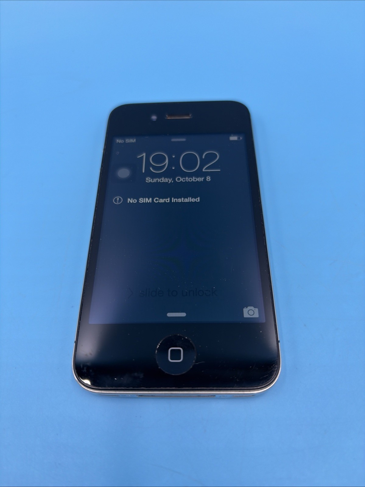 Apple iPhone 4 – 8GB – Black A1332 -For Parts Or Repair Good screen Bad Home Btn