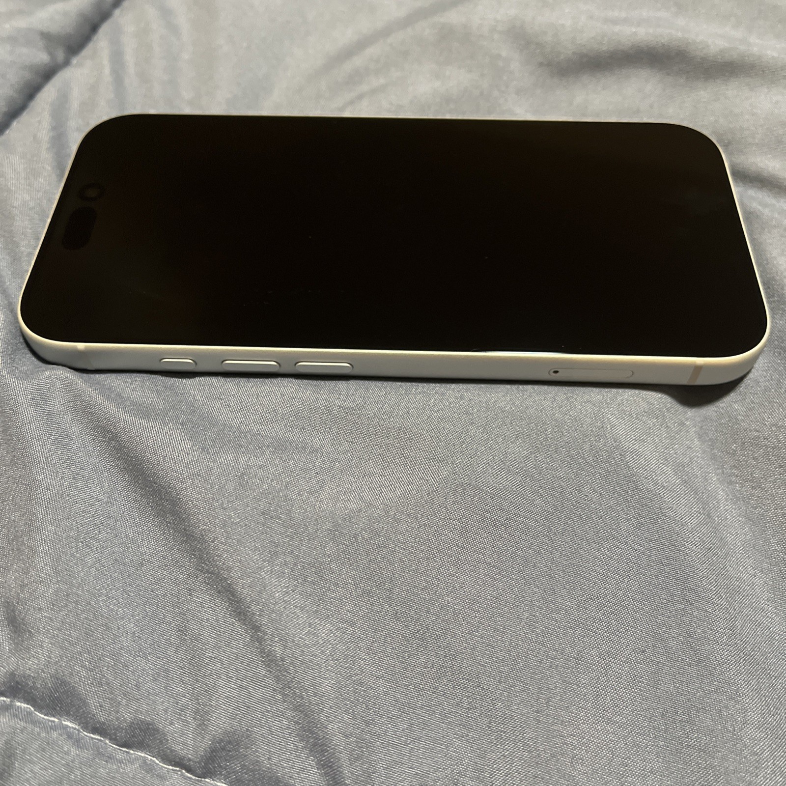 Apple iPhone 17 Pro with Physical Sim + eSim 512GB Silver Color Unlocked