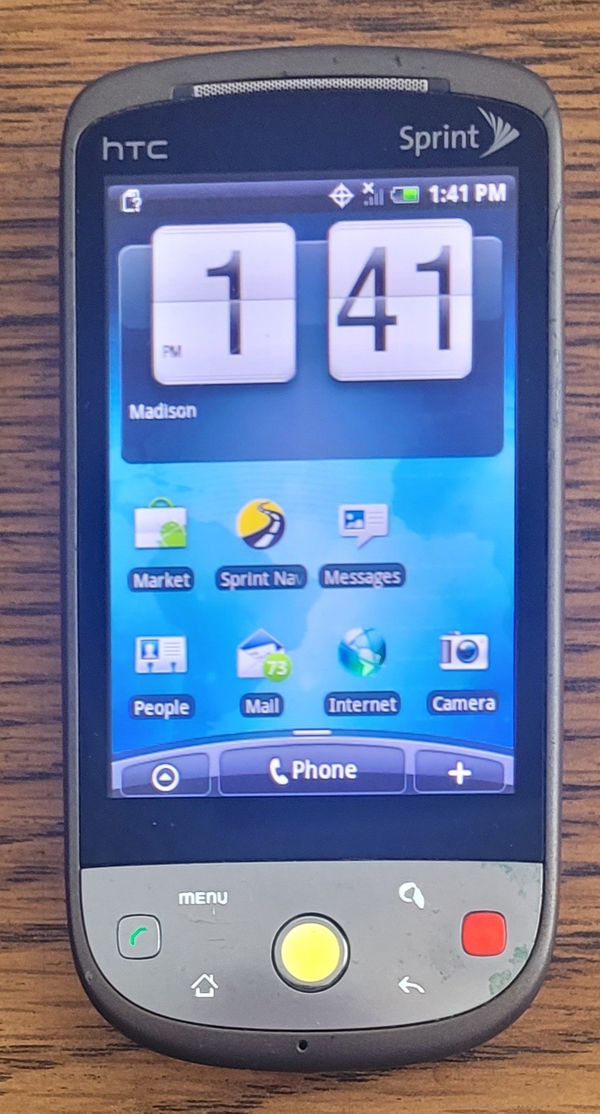 HTC Hero APA6277 / HERO200 – Gray and Silver ( Sprint ) Very Rare Smartphone