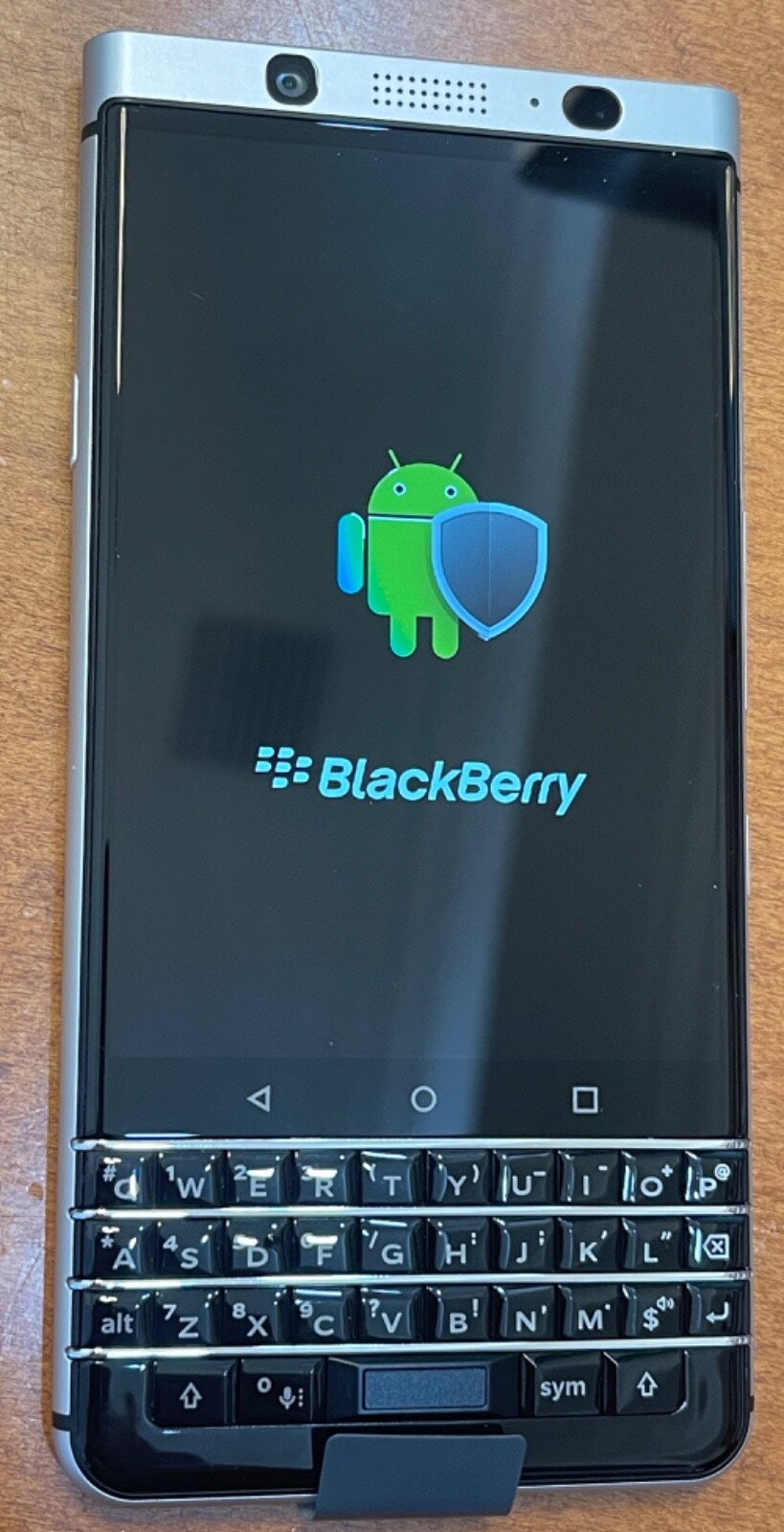 BlackBerry KEYone – 32GB – BBB100-1 – Unlocked 4G – Brand New