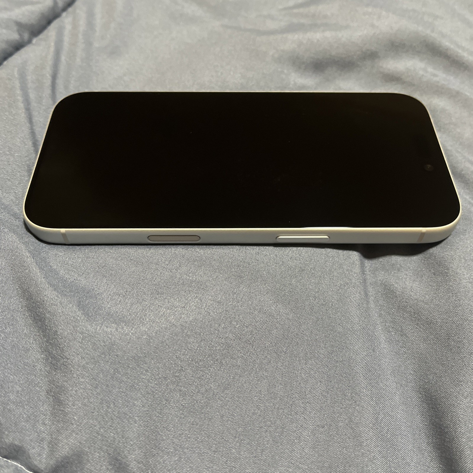 Apple iPhone 17 Pro with Physical Sim + eSim 512GB Silver Color Unlocked