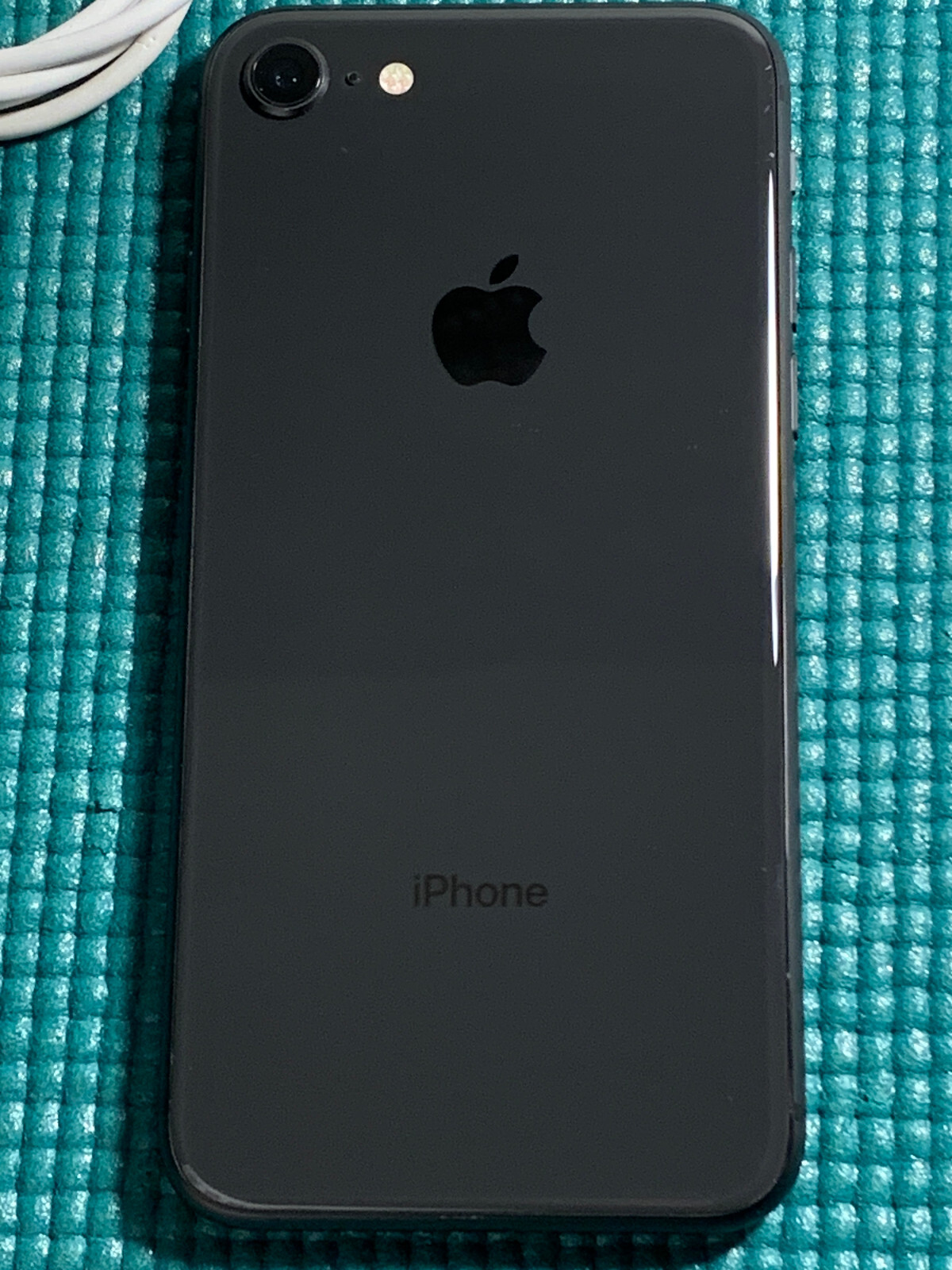 Apple iPhone 8 64GB Unlocked Smartphone Space Gray A1905 (GSM)