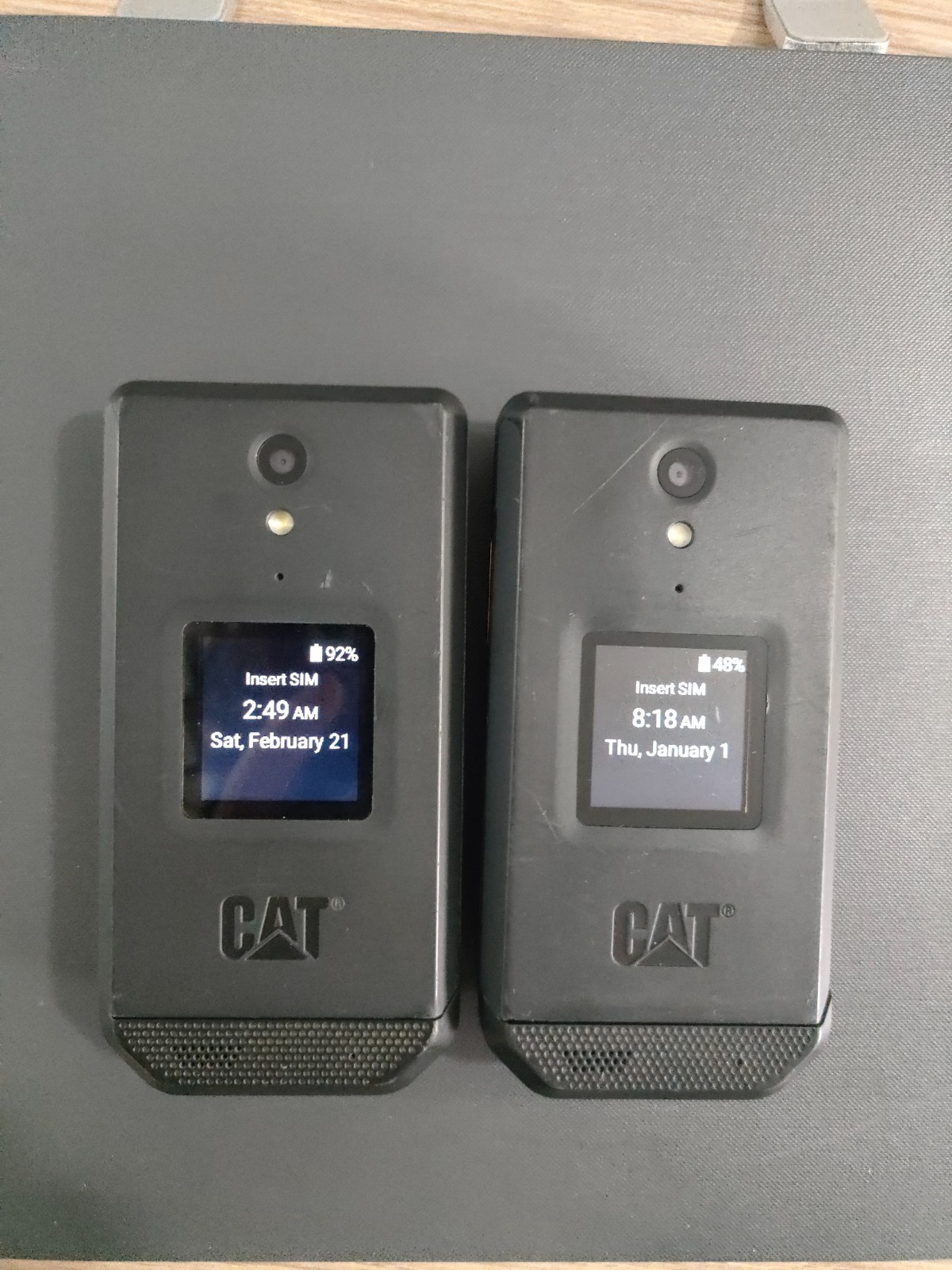 CAT S22 Rugged Flip Phone Unlocked T-Mobile 16GB Smart Cell Phone Tested Good