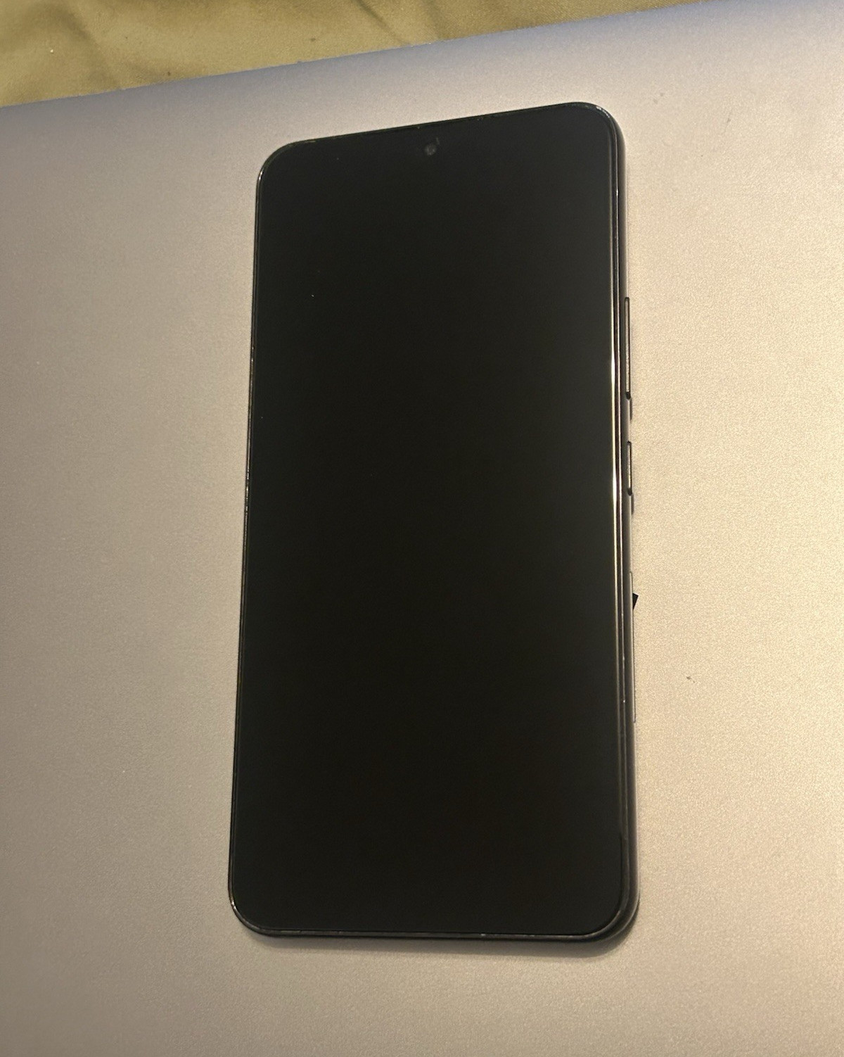 Samsung Galaxy S22 128GB Black Factory Unlocked 5G Very Good Condition
